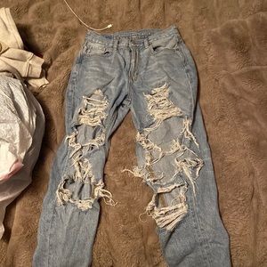 Super ripped mom jeans